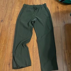 Lululemon olive straight leg pants 8